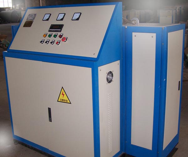 全自動300KW電熱水機組